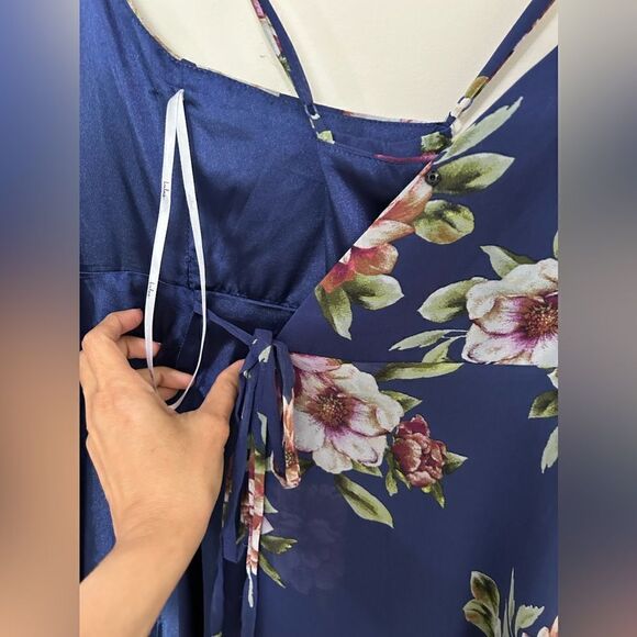NWT Lulus Blue Floral Print Maxi Dress - Picture 3 of 13